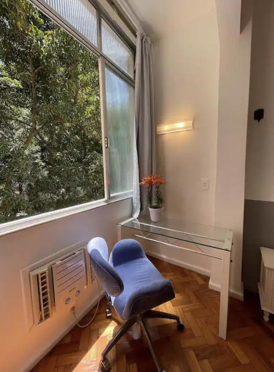 Tranquilo, Na Quadra Da E Perto De - Besthostrio Apartment *