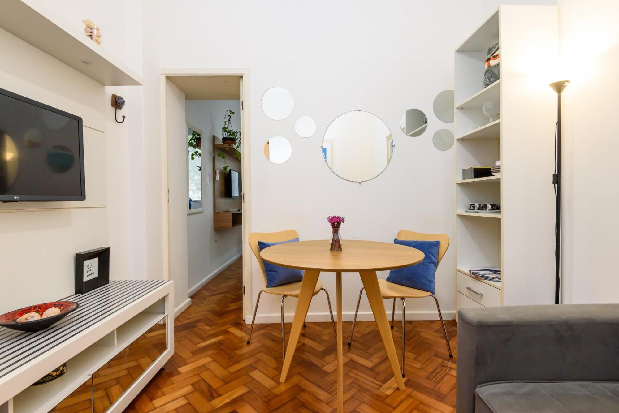 Tranquilo, Na Quadra Da E Perto De - Besthostrio Apartment Rio de Janeiro